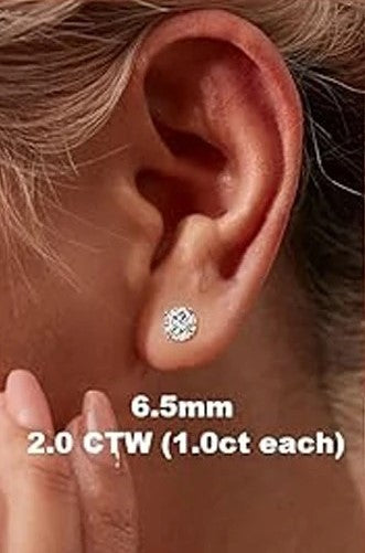Unisex Moissanite Stud Earrings